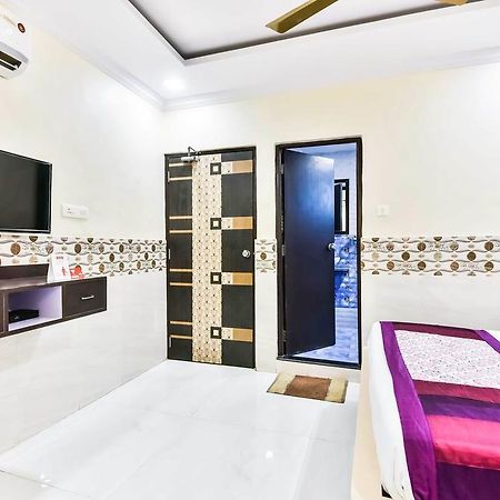 Shreesai Guestline Наві-Мумбаї Екстер'єр фото