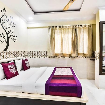 Shreesai Guestline Наві-Мумбаї Екстер'єр фото